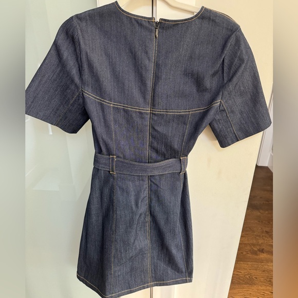 Cinq à Sept
Siv Belted Denim Minidress - Picture 10 of 10